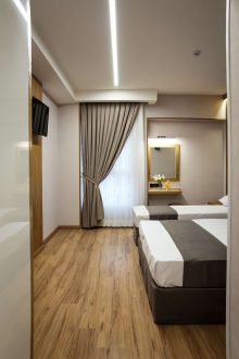 Pic-HotelRazavie-Room1-3
