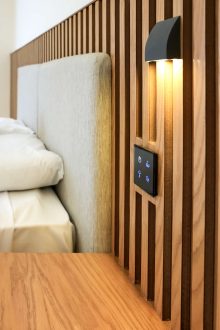 Pic-HotelRazavie-Room2-10