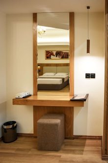 Pic-HotelRazavie-Room4-11